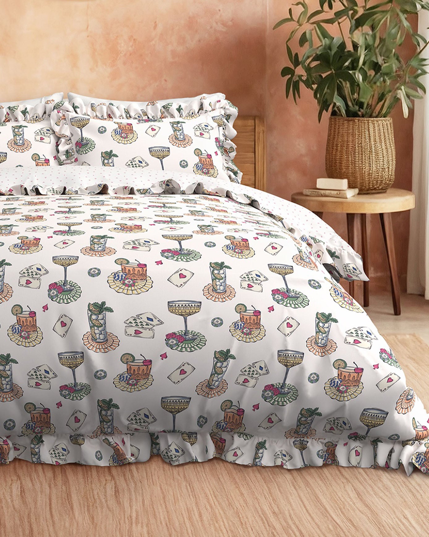 Cotton Cocktails & Cards Print Reversible Frill Bedding Set