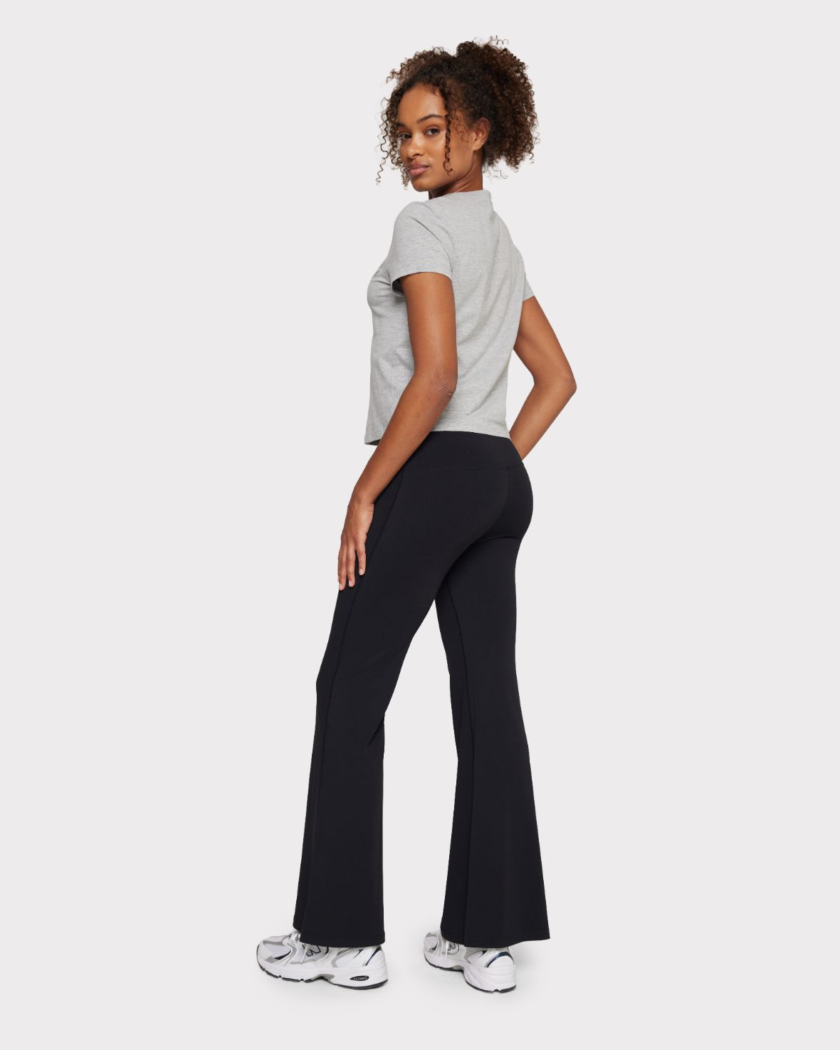 Petite Soft + Stretch High-Rise Flared Leggings - Black