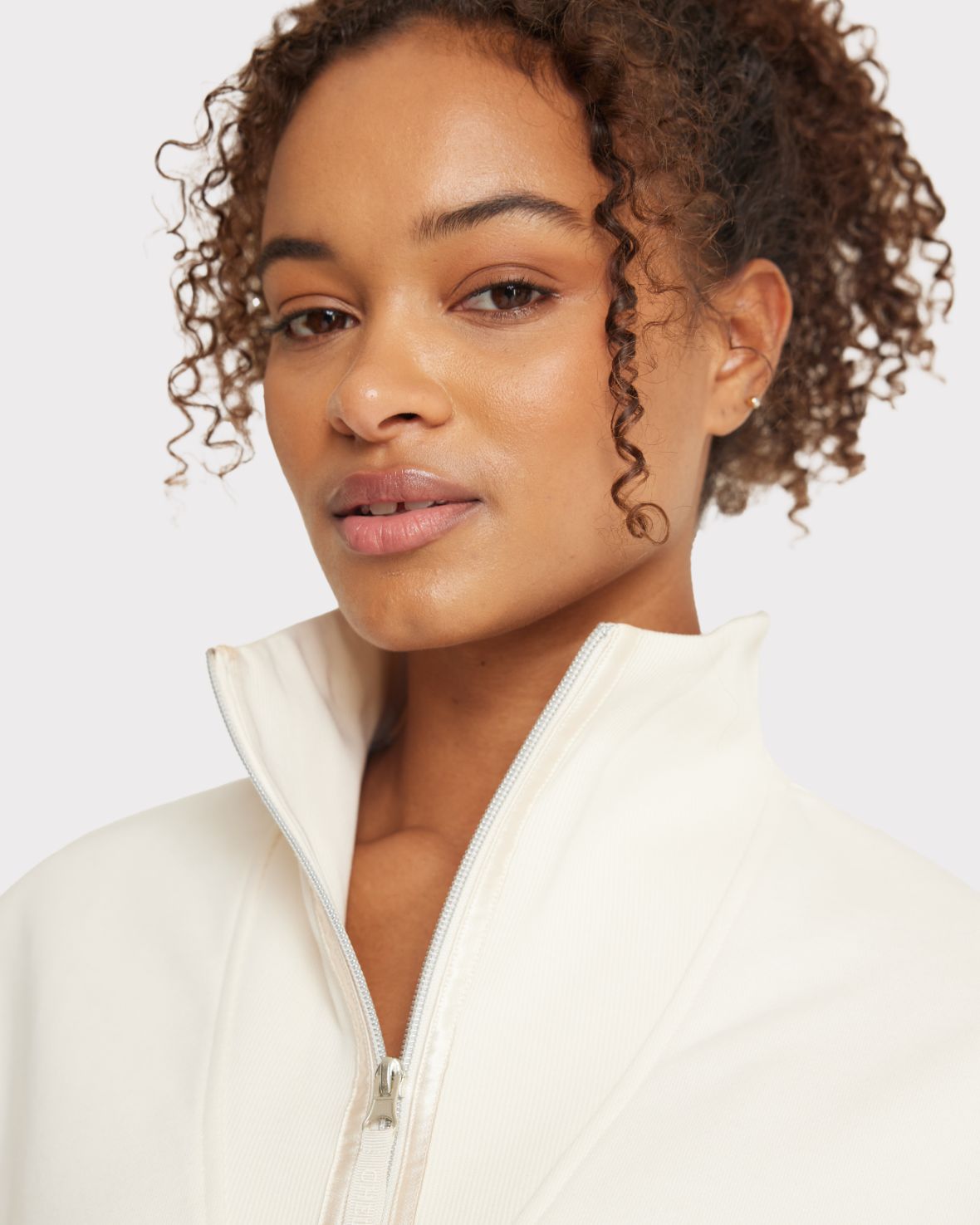 Organic Cotton QuarterZip Sweatshirt Cream Chelsea Peers