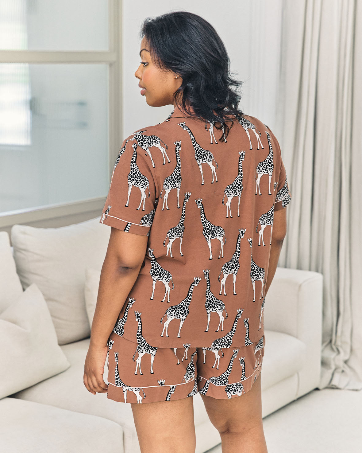 Organic Cotton Giraffe Print Short Pyjama Set - Brown