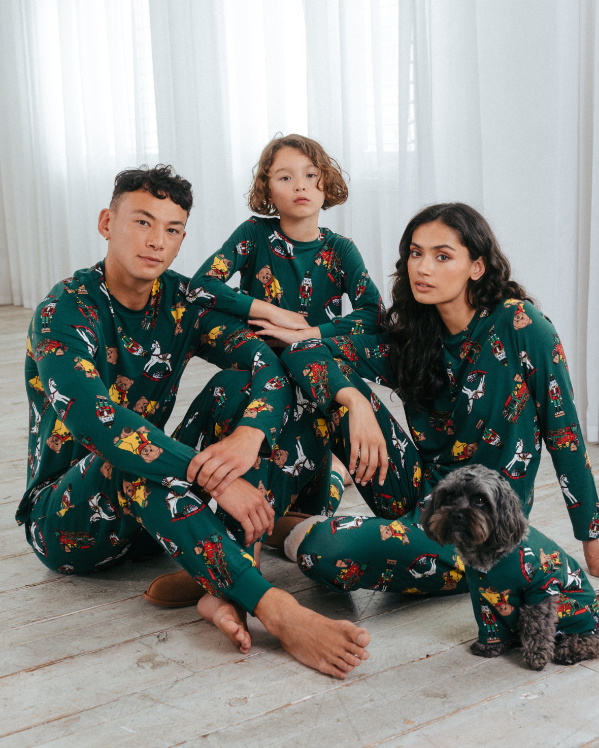 Christmas Toys Print Long Pyjama Set