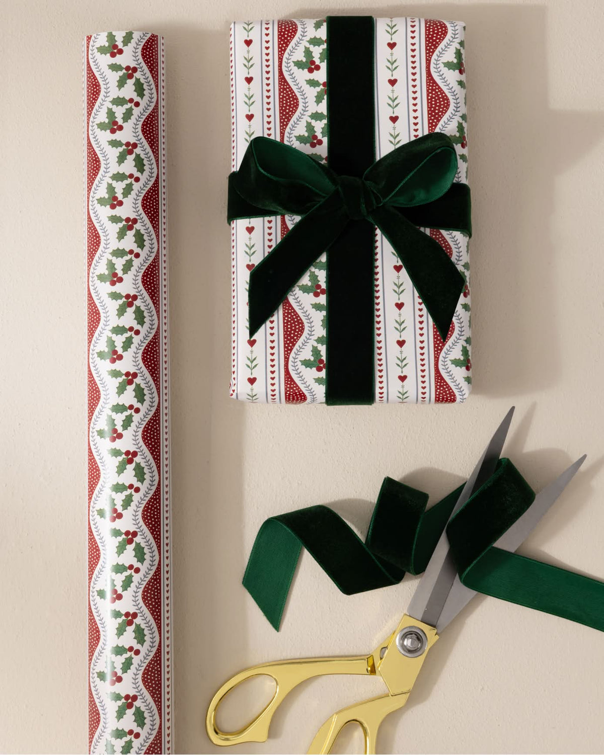 Garland Holly Stripe Print Wrapping Paper