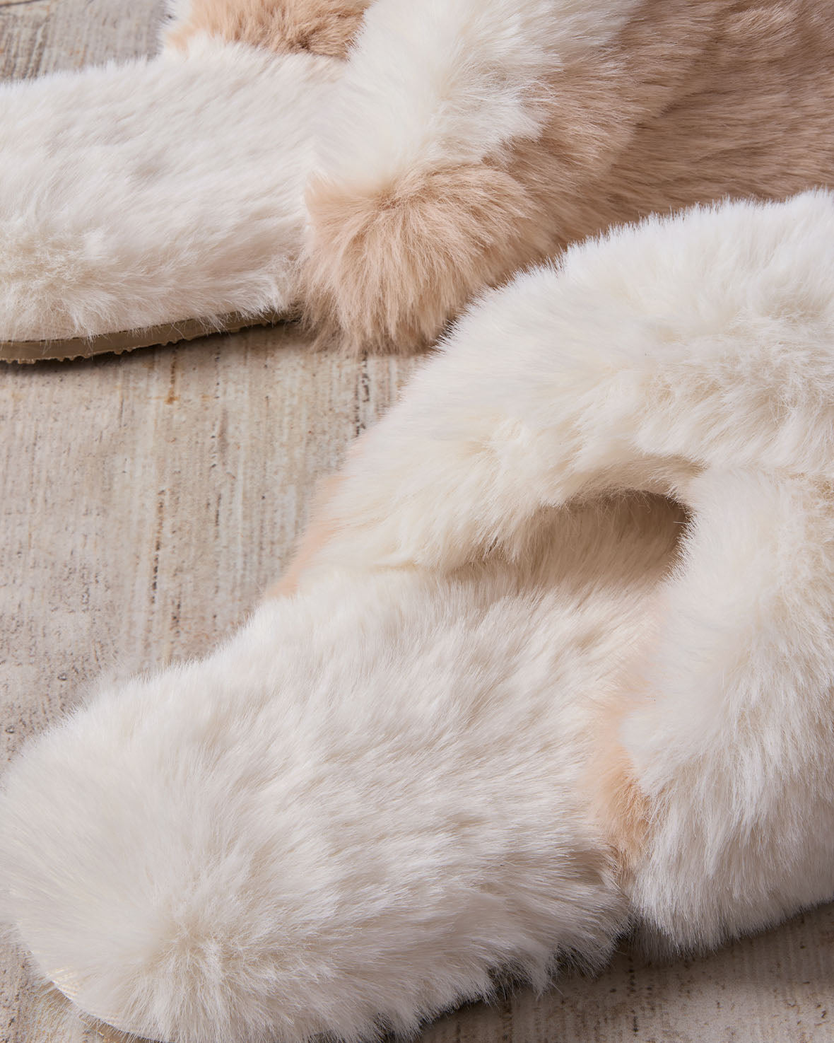 Faux Fur Cross-Over Slider Slippers - Cream & Tan