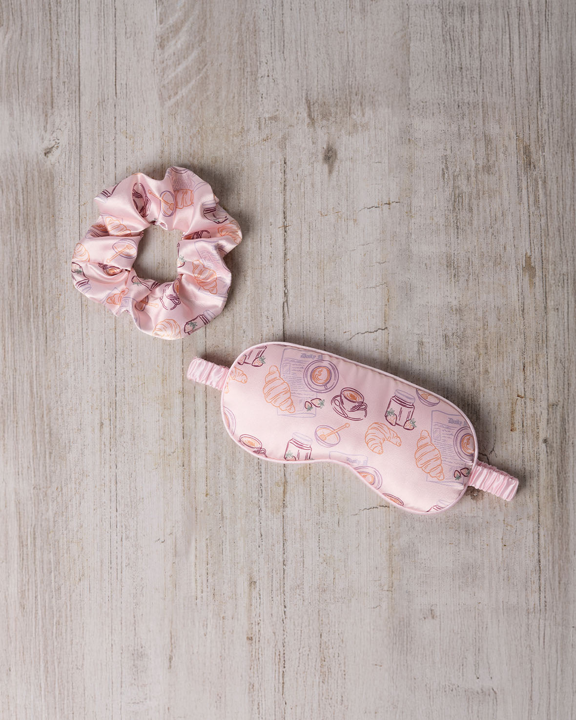 Satin Breakfast Print Sleep Mask & Scrunchie Gift Set - Pink