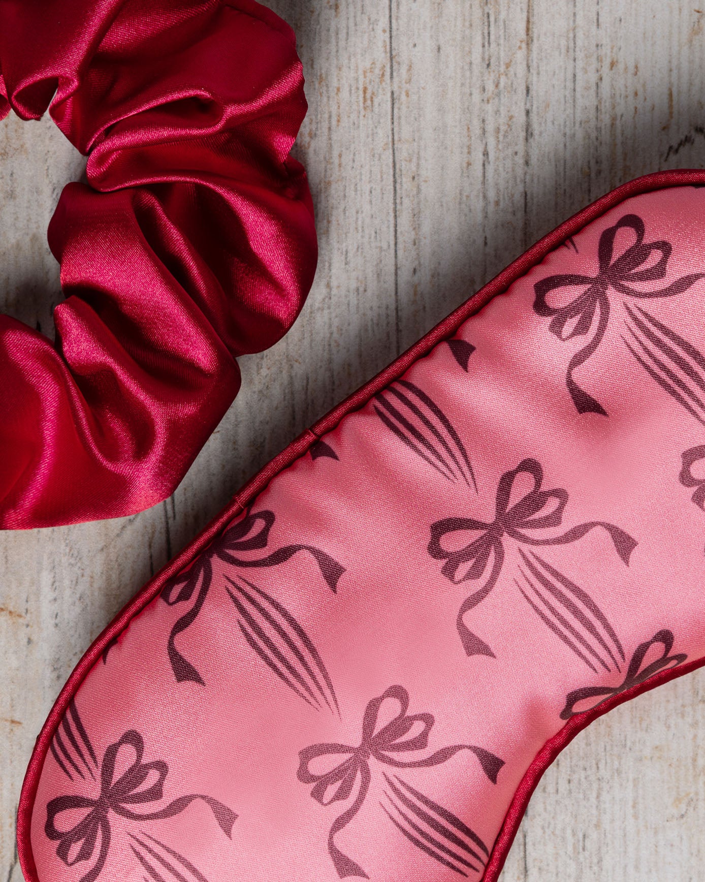 Satin Bow Print Sleep Mask & Scrunchie Gift Set