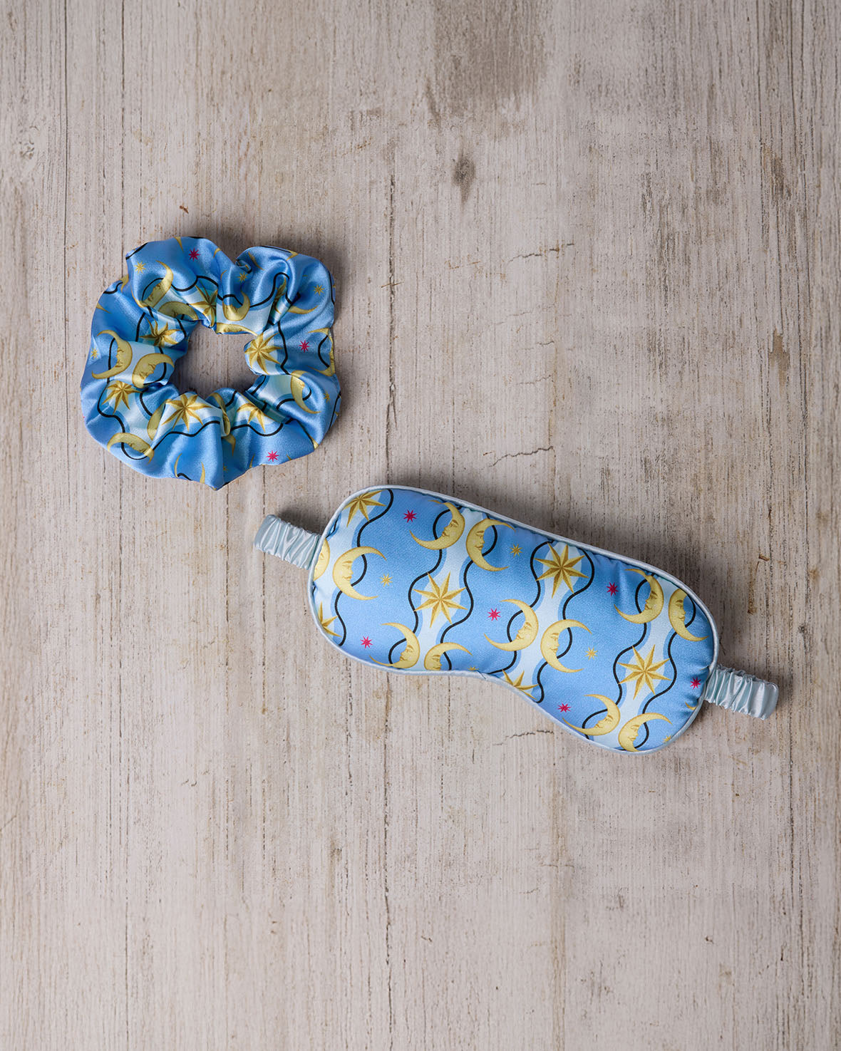 Satin Tiled Moon Print Sleep Mask & Scrunchie Gift Set
