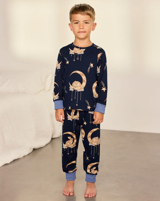 model note: Freddie is 3'8" and is wearing a UK 5-6