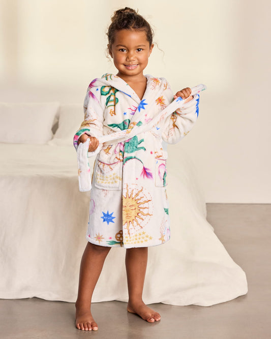 model note: Natalia is 3'6" and is wearing a UK 5-6