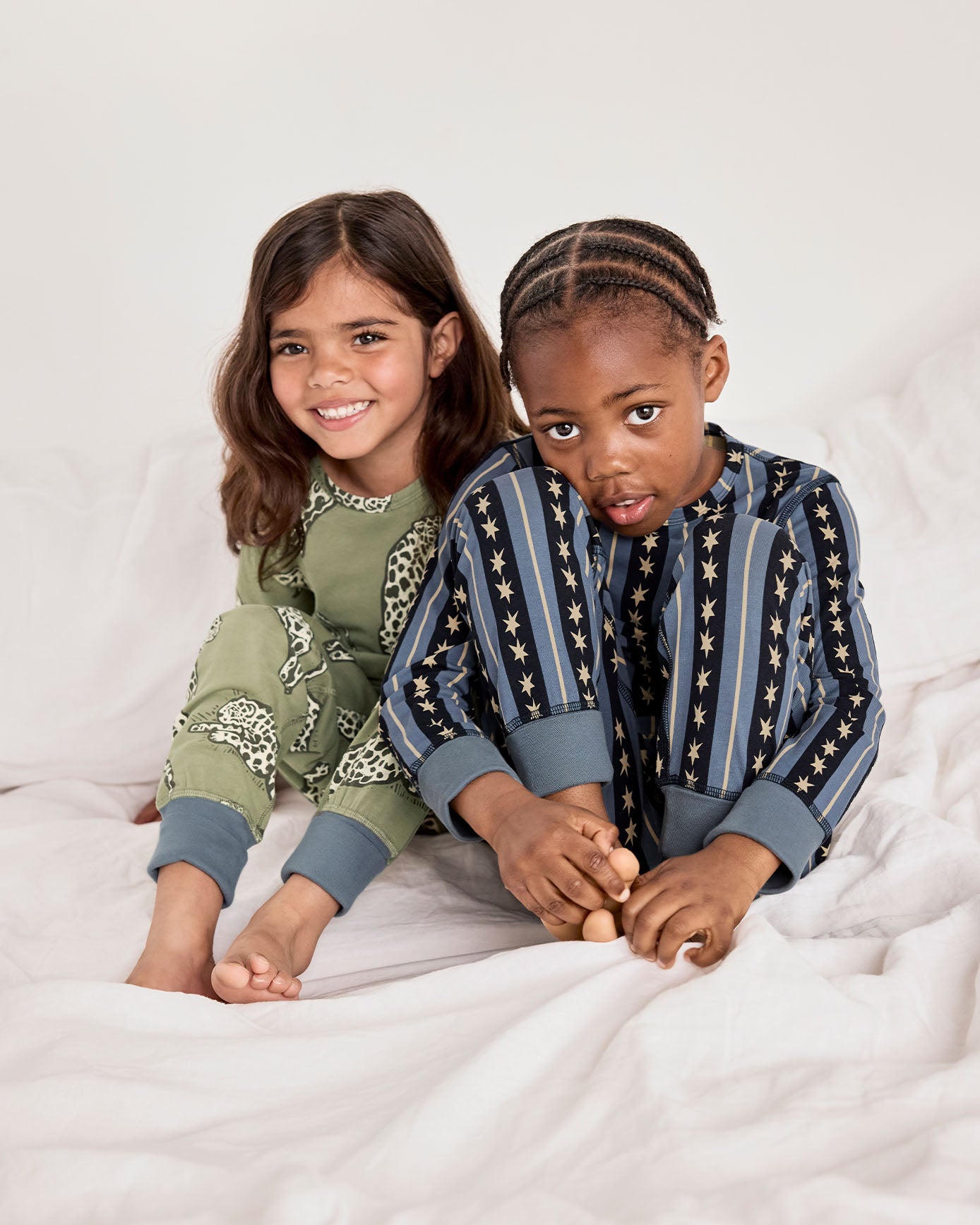 model note: (Left) Natalia is 3'7" and is wearing a size UK 5-6 (Right) Zuriel is 3'8" and is wearing a UK 5-6