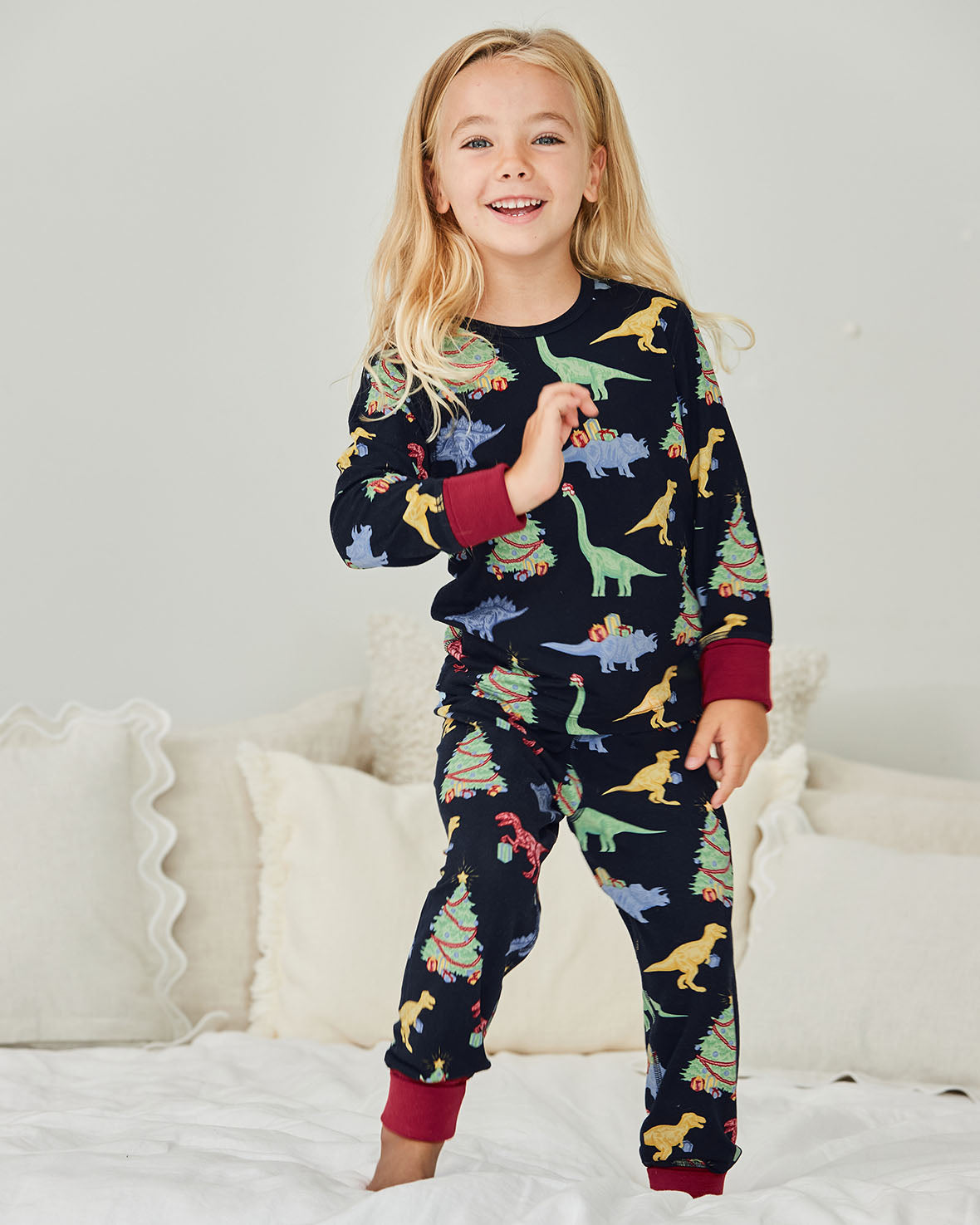 model note: Scarlett is 5 years old, 3ft 7'' and wearing size 5-6 years