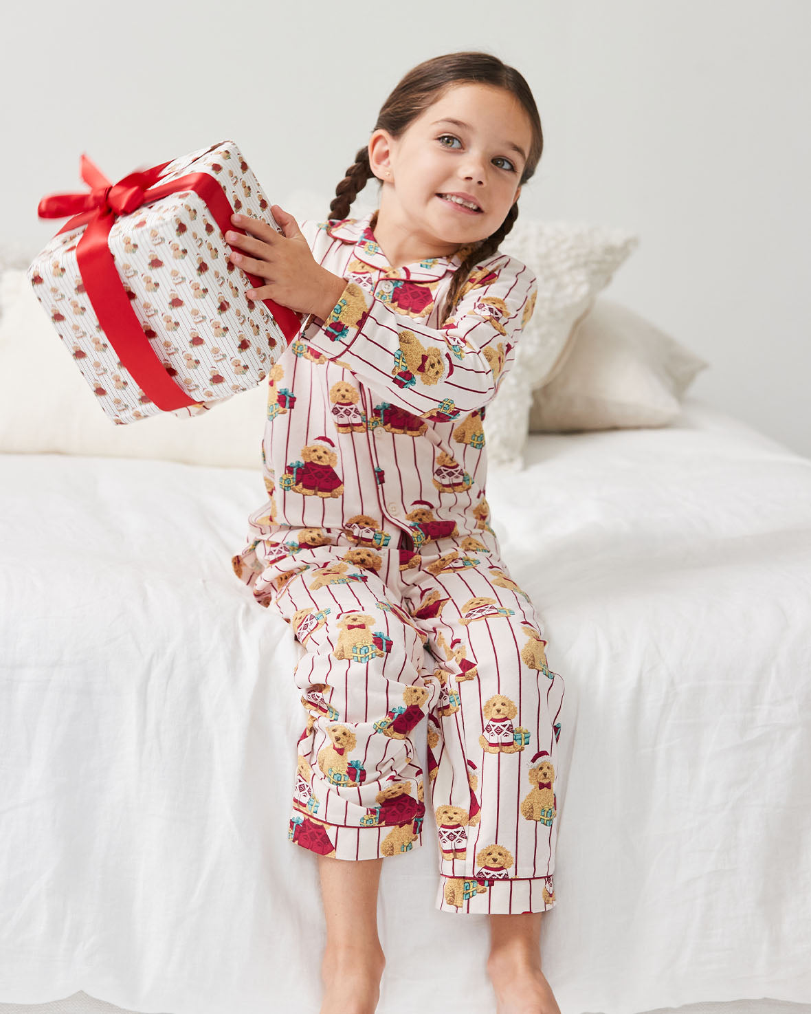 model note: Polly is 5½ years old, 3ft 10" & is wearing size 5-6 Years