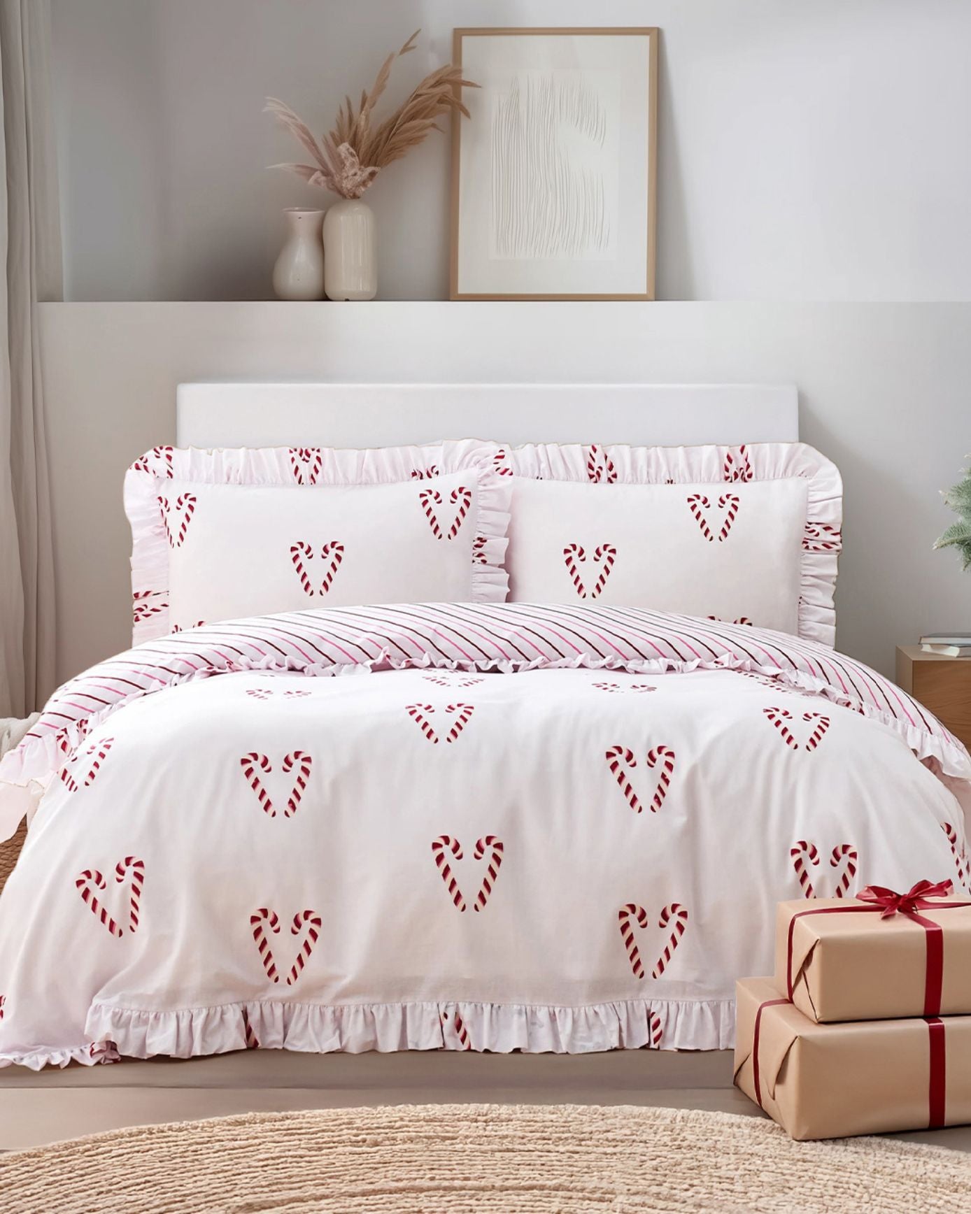 Cotton Christmas Candy Cane Heart / Stripe Print Reversible Frill Bedding Set