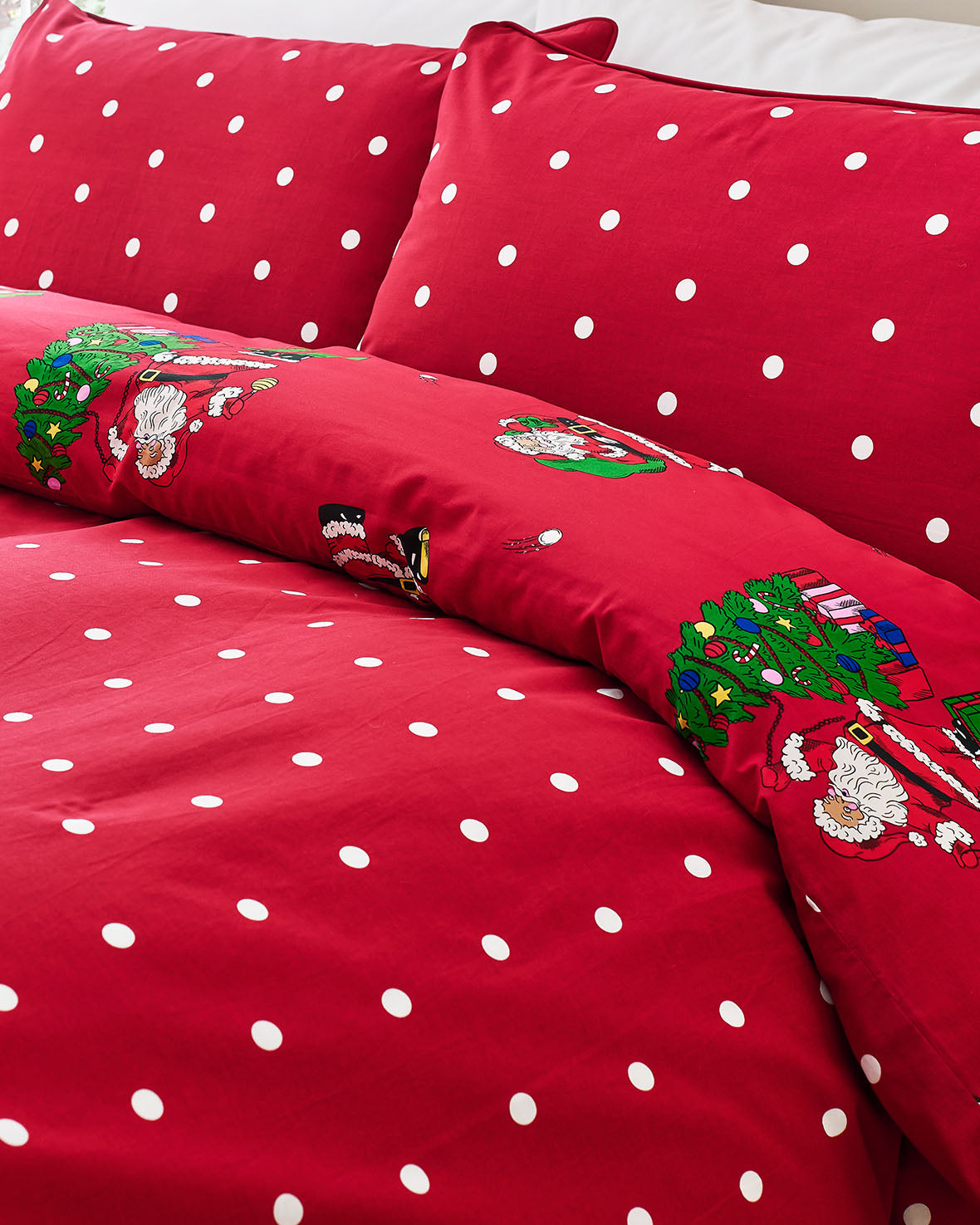 Cotton Christmas Santa Snowball Print Reversible Bedding Set