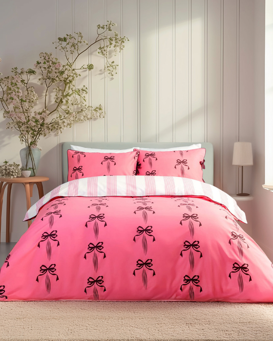 Cotton Bow / Stripe Print Reversible Bedding Set