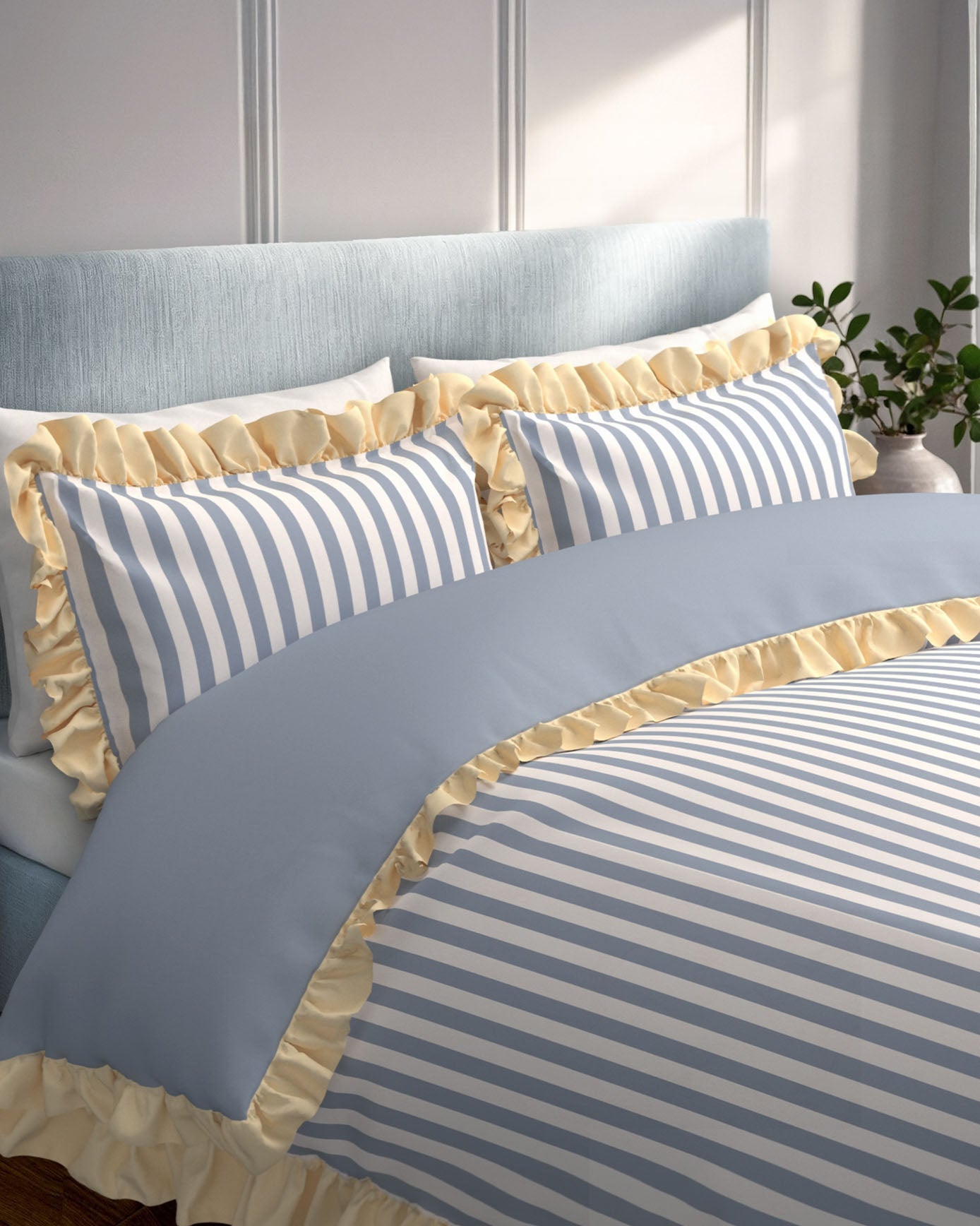 Cotton Stripe Reversible Frill Bedding Set - Blue & White
