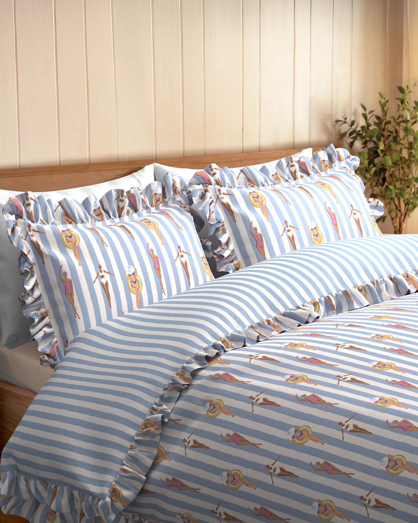 Cotton Swimming Society / Stripe Print Reversible Frill Bedding Set