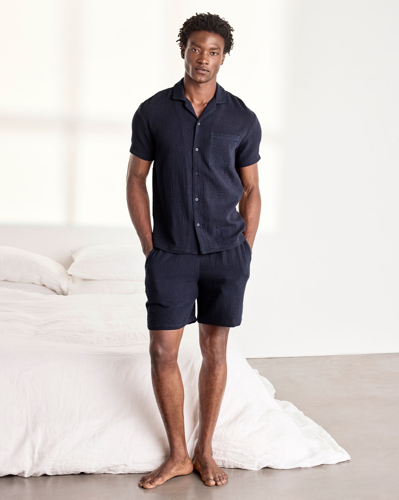 model note: George is 6'2" and is wearing a UK M