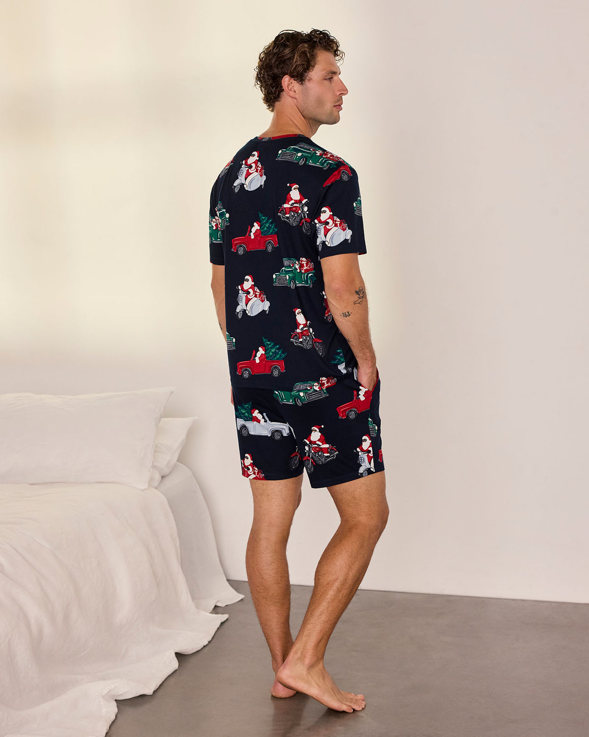 Christmas Santa Road Trip Print Short Pyjama Set