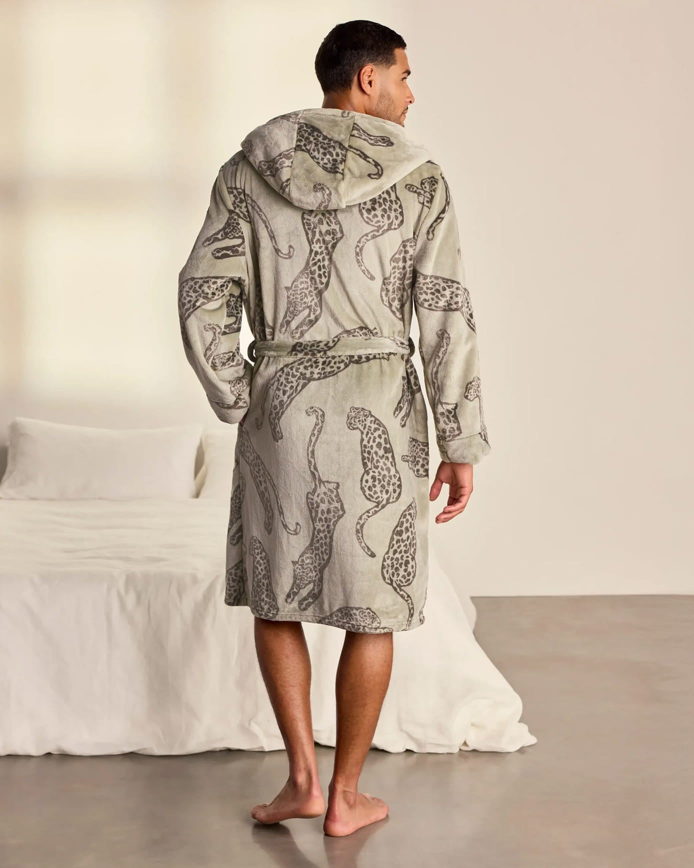 Fleece Lino Cut Leopard Print Hooded Dressing Gown - Khaki