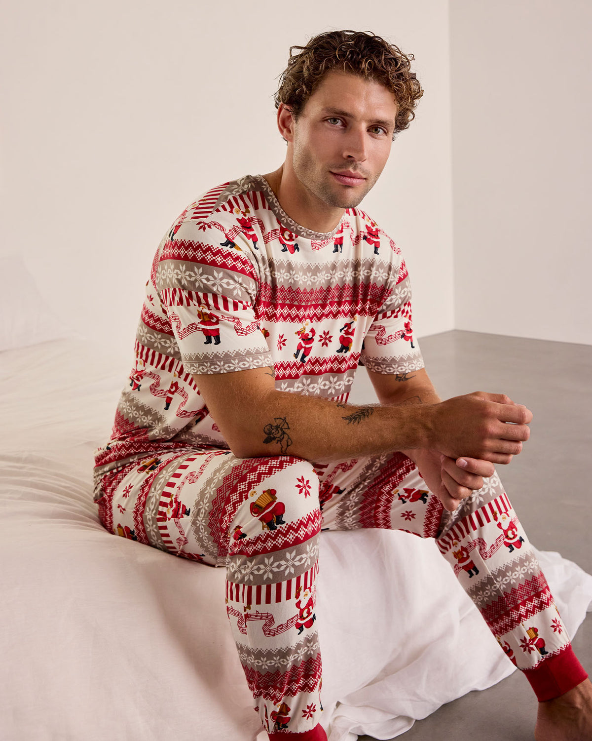 Musical Santa Fair Isle Print Long Pyjama Set