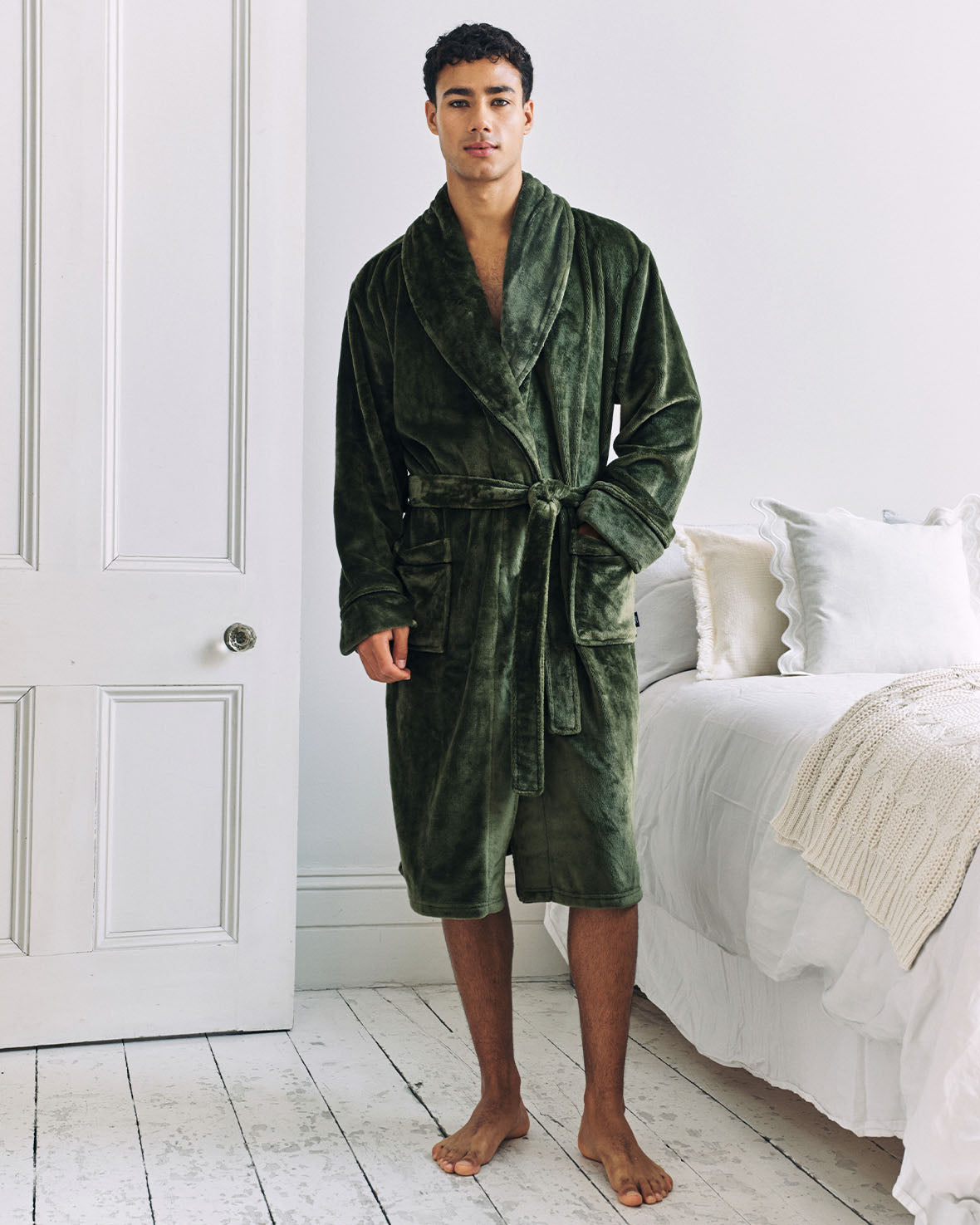 Chelsea Peers Men's Fleece Dressing Gown - XXXL - Green - Available at M&S Chelsea Peers Men's Fleece Dressing Gown - XXXL - Green - Available at M&S