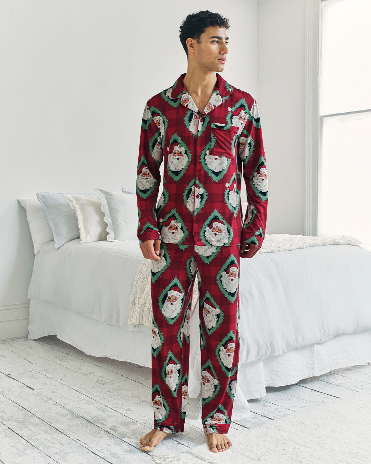 model note: Blake is 6ft and is wearing a size M