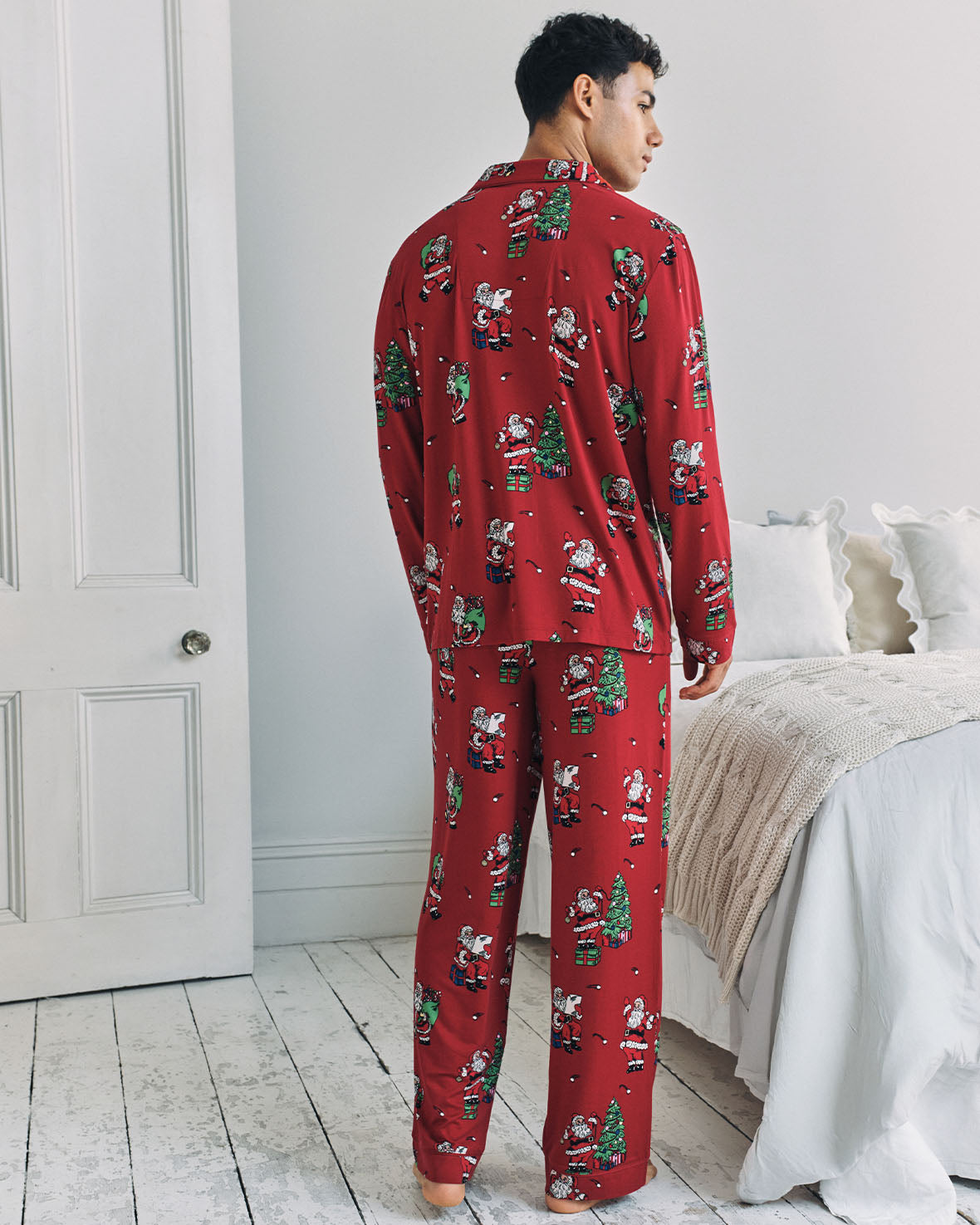 Christmas Santa Snowball Print Long Pyjama Set