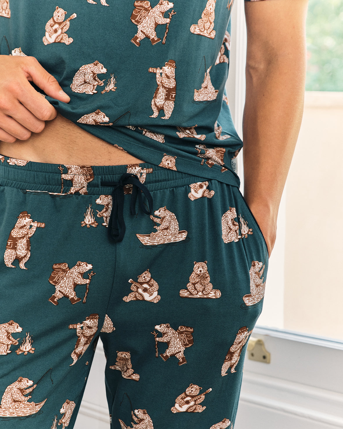 Wilderness Bear Print Long Pyjama Set