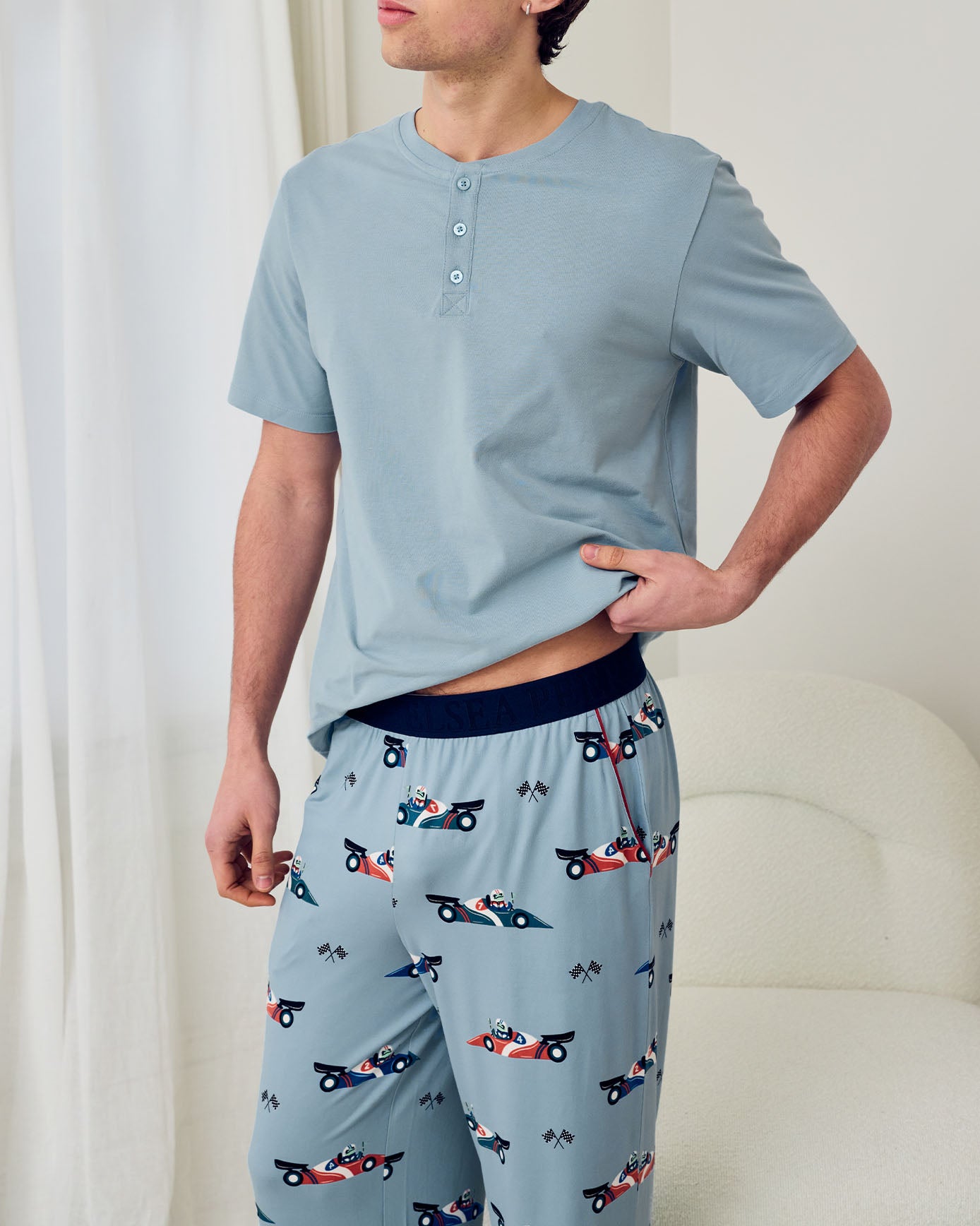 Racing Frogs Print Long Pyjama Set