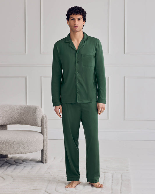 model note: Marlow is 6'2" and is wearing a UK M