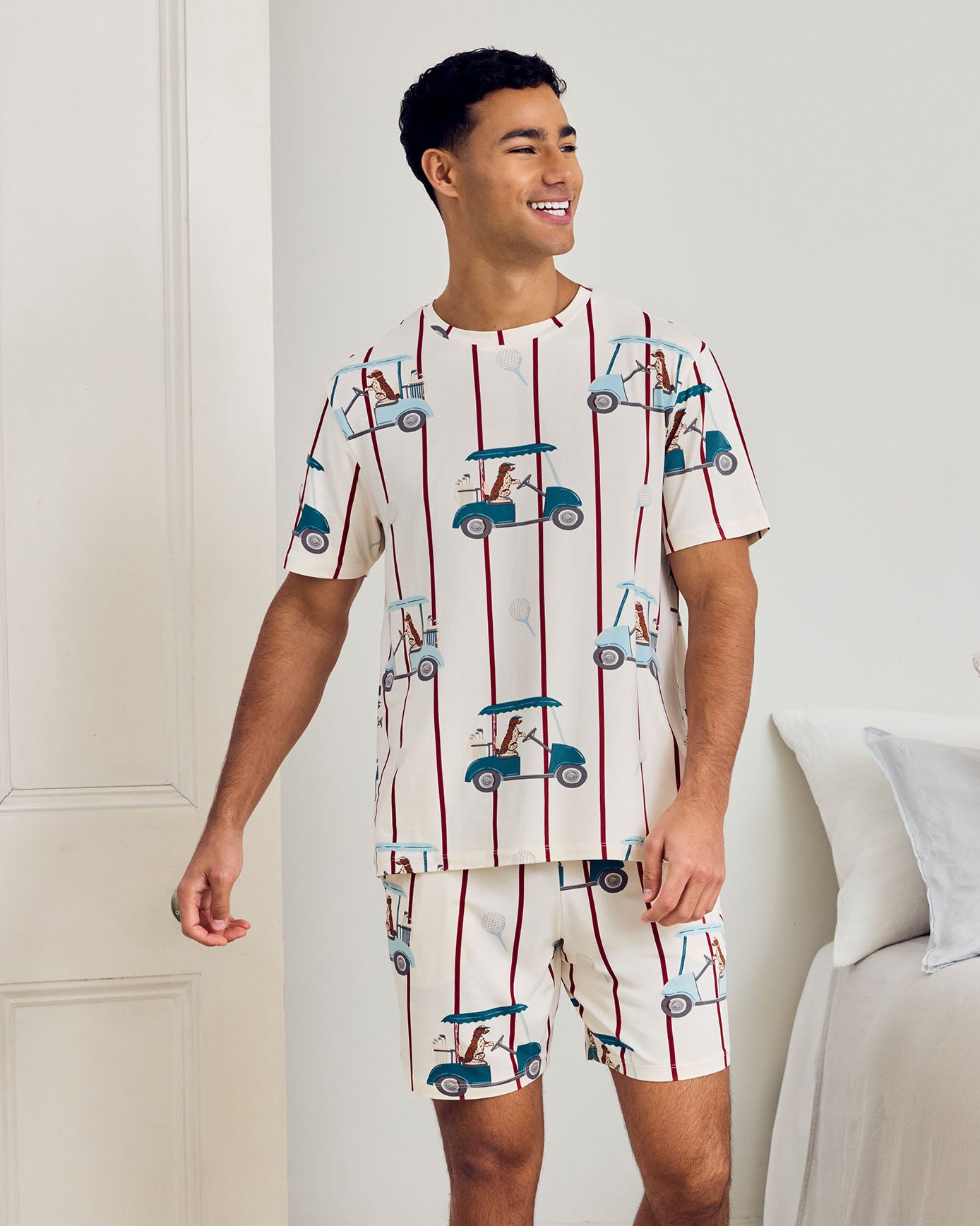 model note: Blake is 6ft and is wearing size M 