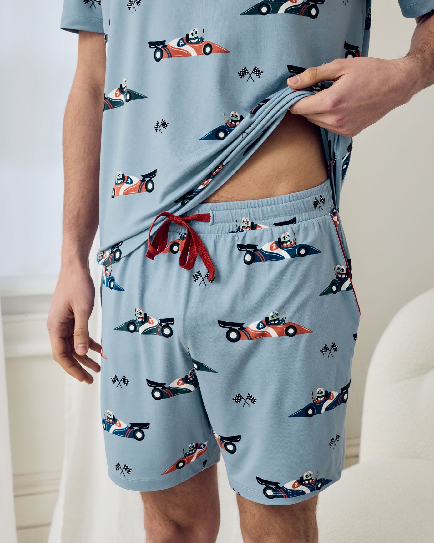 Racing Frogs Print Short Pyjama Set