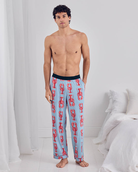 model note: Marlow is 6'2" and is wearing a UK M