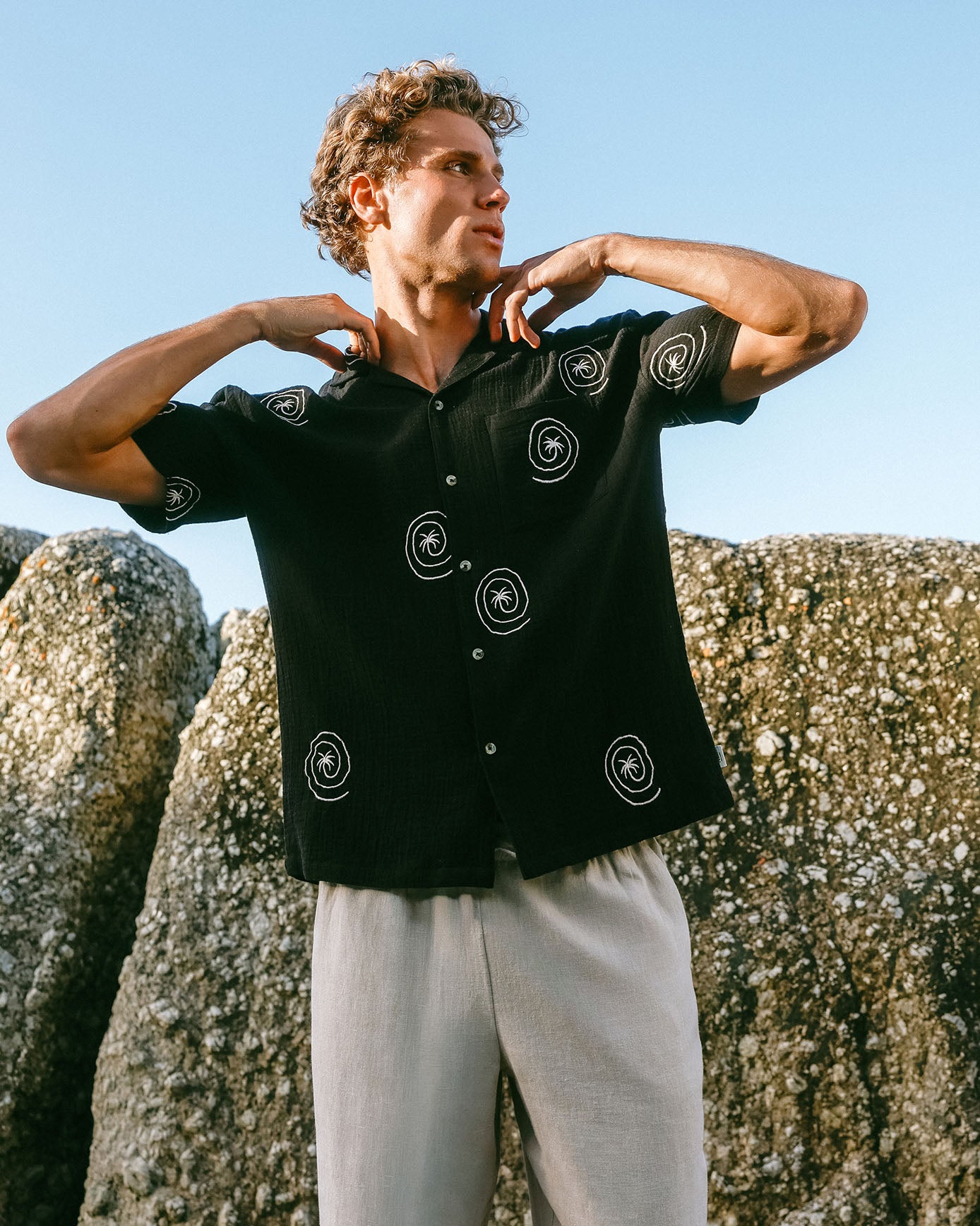 model note: Luc is 6’0” and is wearing a size M