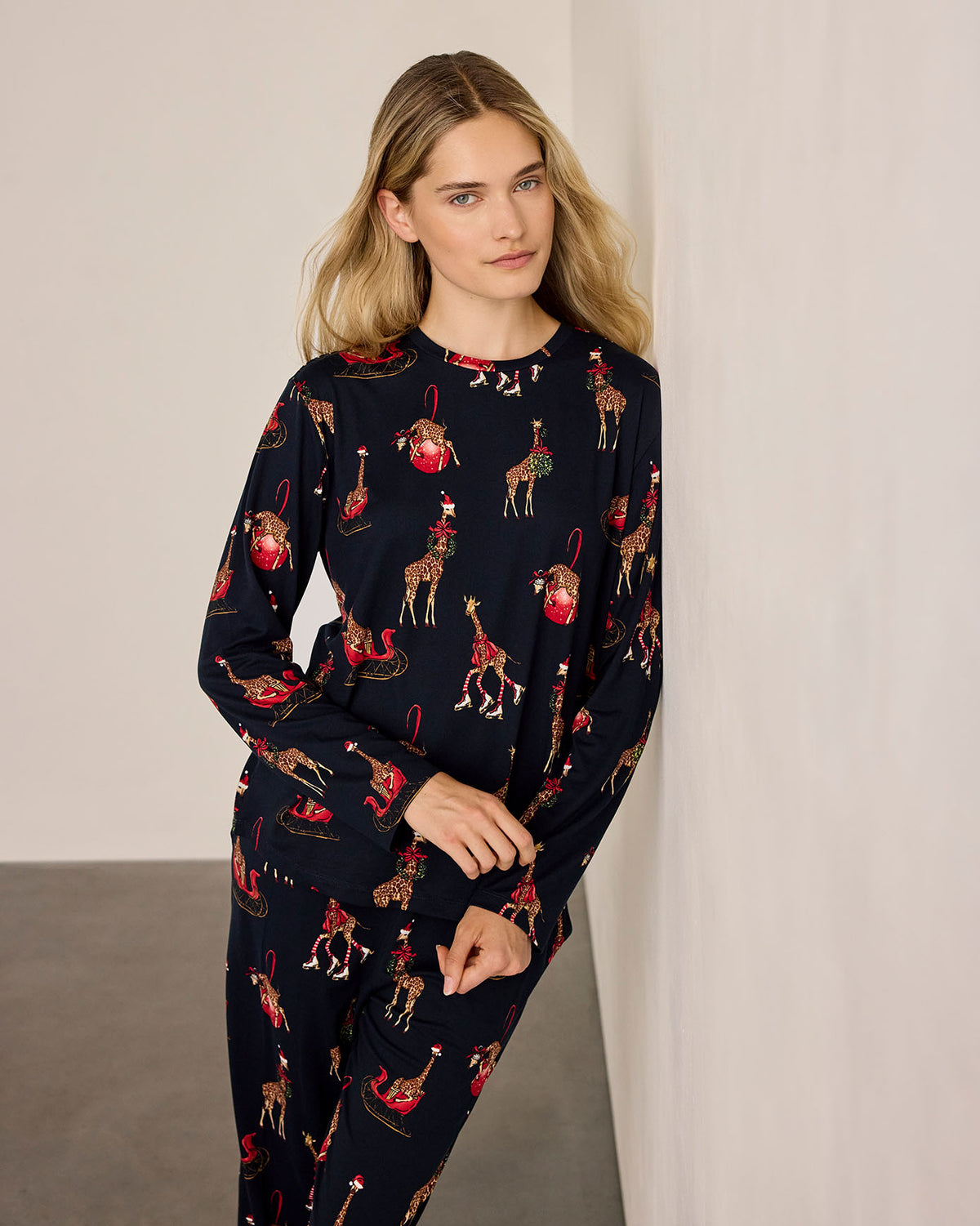Christmas Giraffe Print Long Pyjama Set