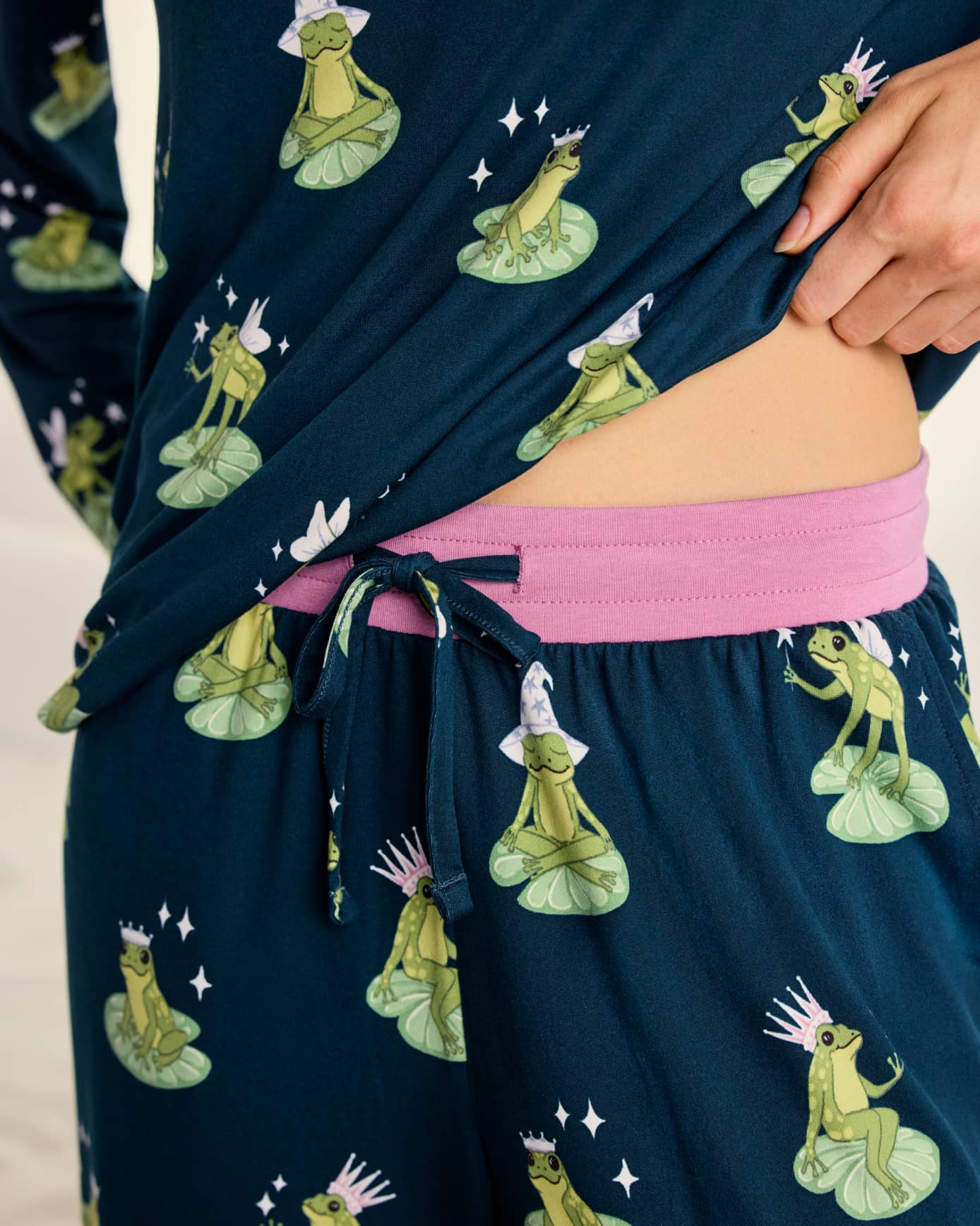 Enchanted Frog Print Long Pyjama Set