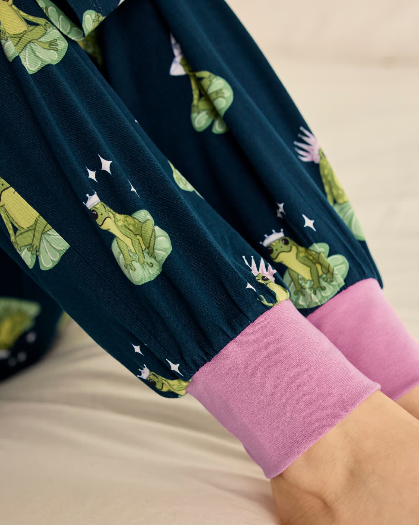 Enchanted Frog Print Long Pyjama Set