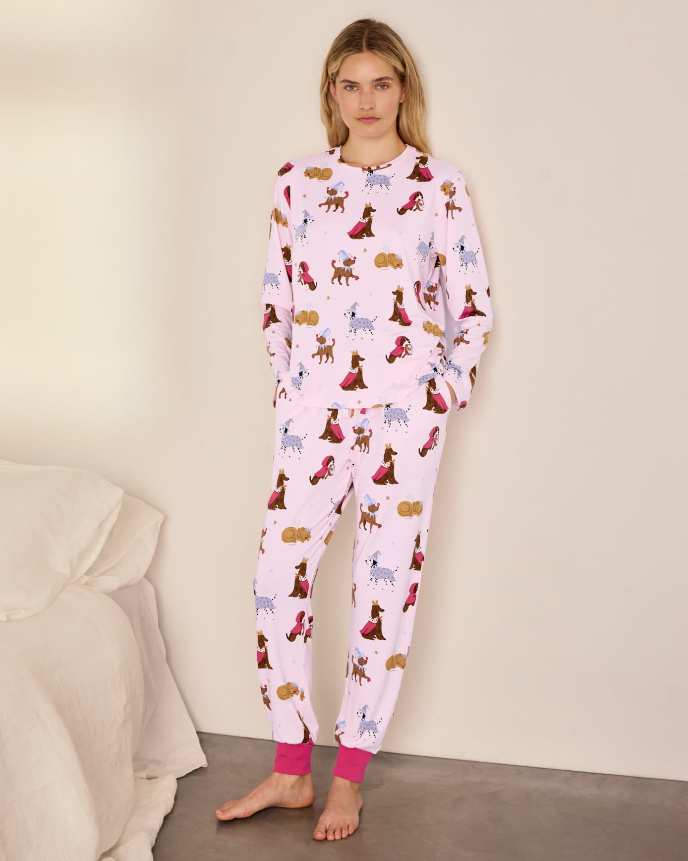 model note: Laura is 5'8.5" and is wearing a UK 10