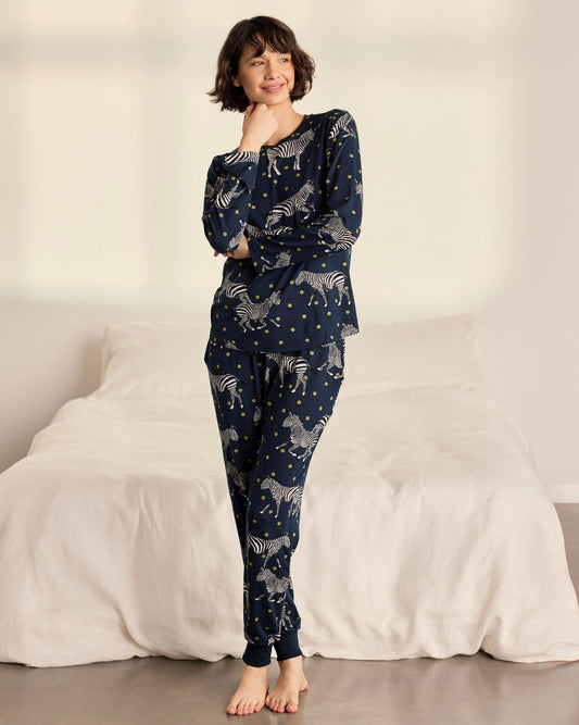 model note: Sara is 5'10" and is wearing a UK 10
