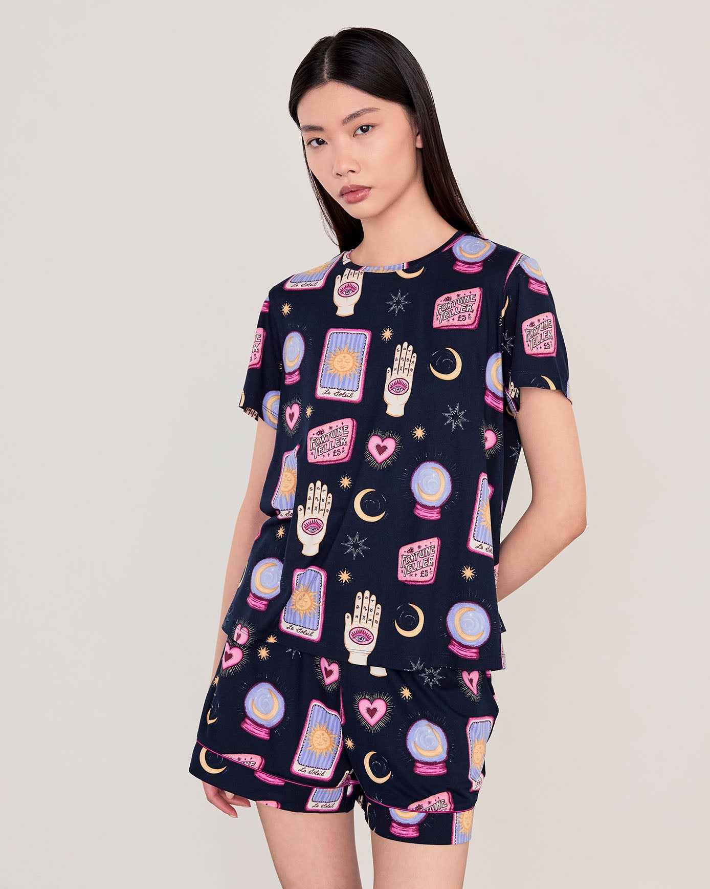 model note: Jiaya is 5'8" and is wearing a UK 10