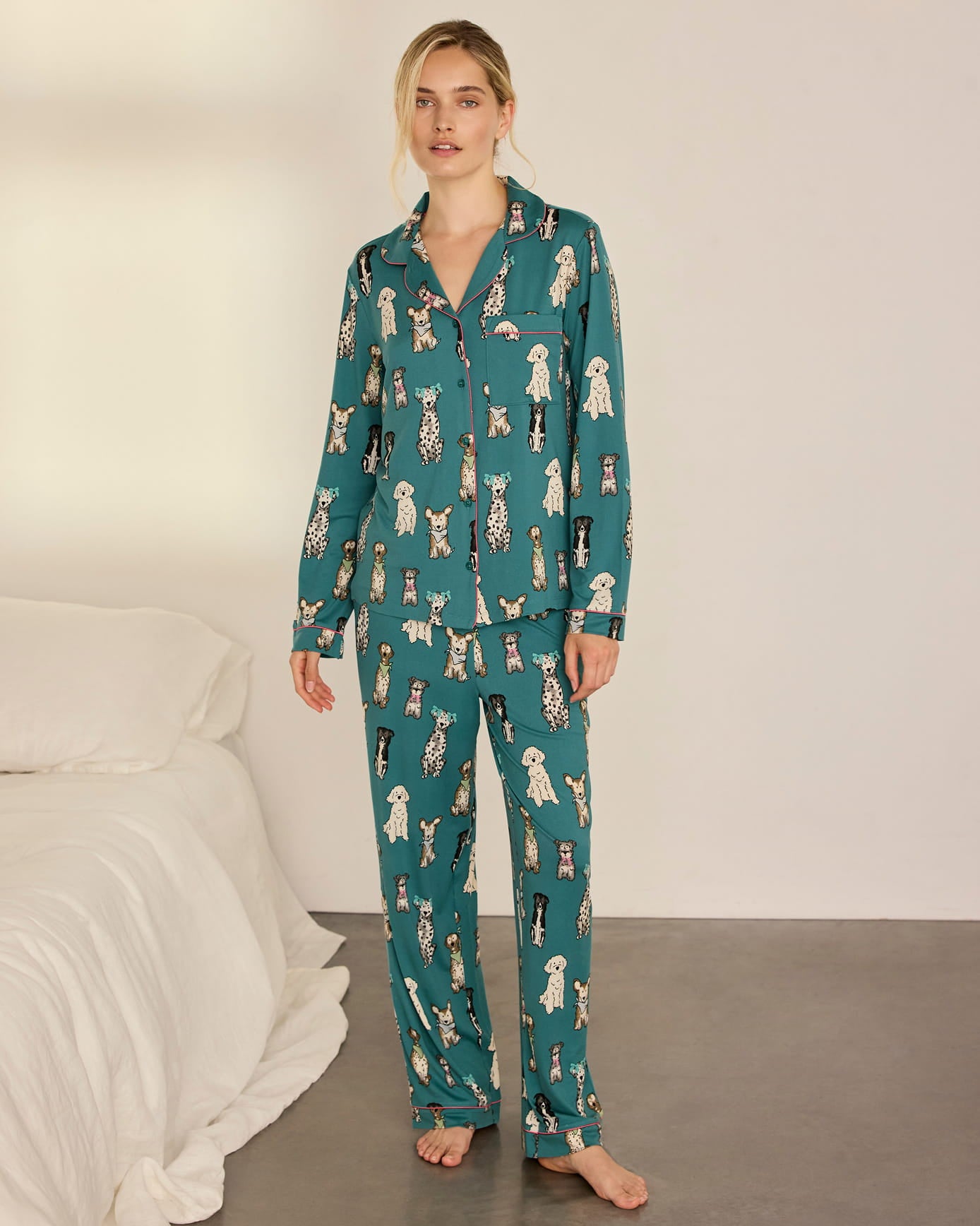 model note: Laura is 5'8.5" and is wearing a UK 10