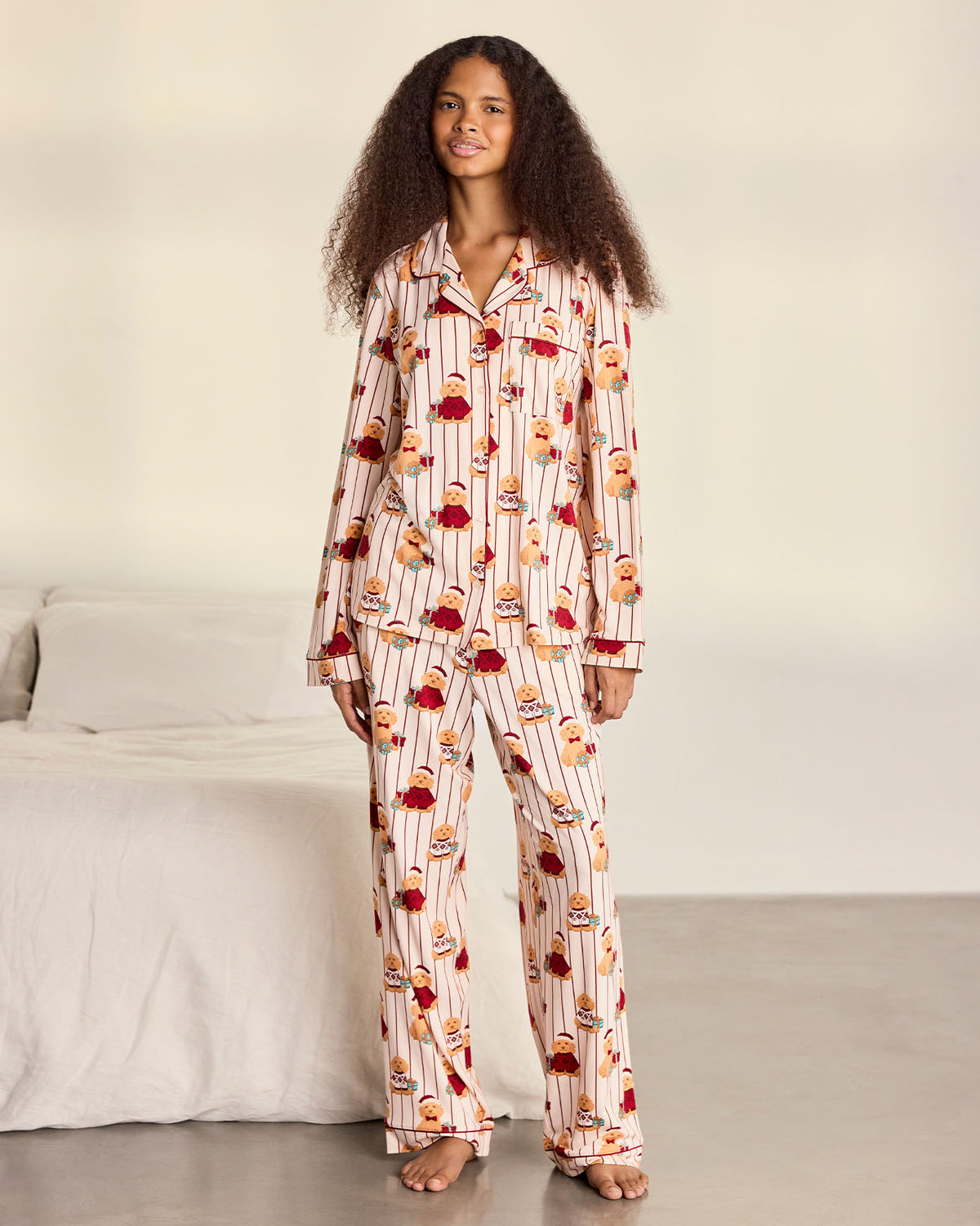 model note: Valeria is 5'7" and is wearing a UK 10