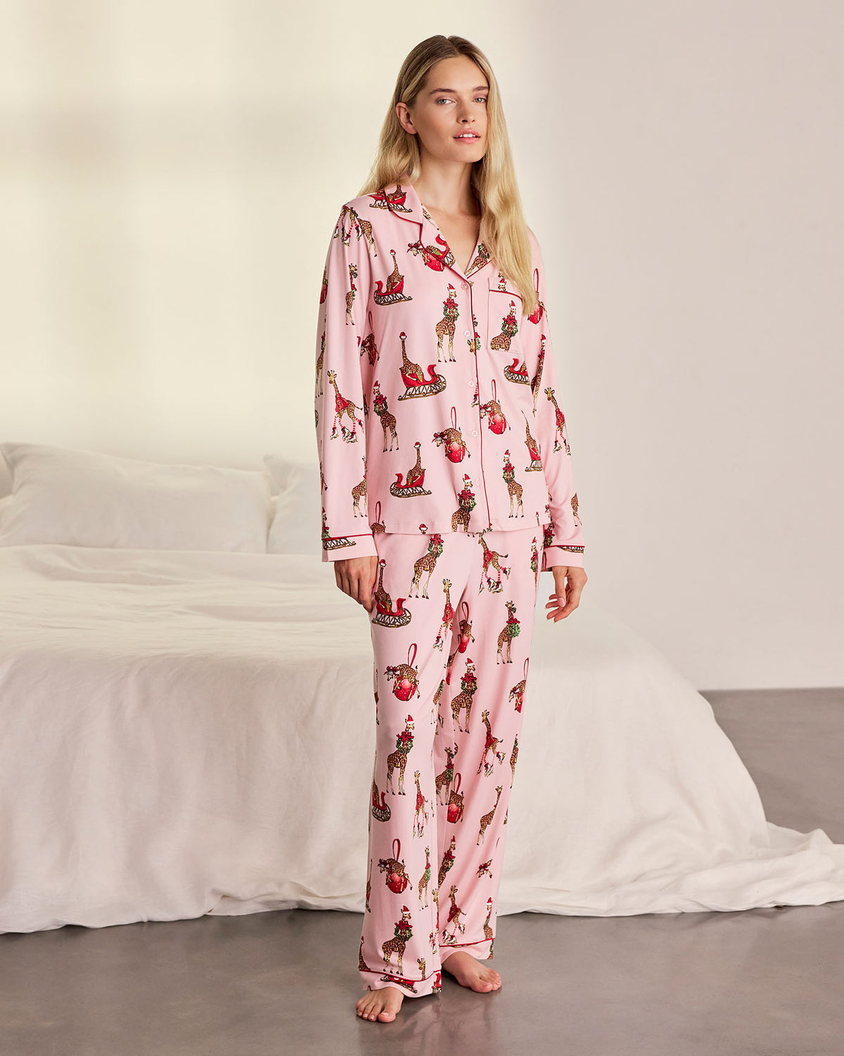 model note: Laura is 5'8.5" and is wearing a UK 10