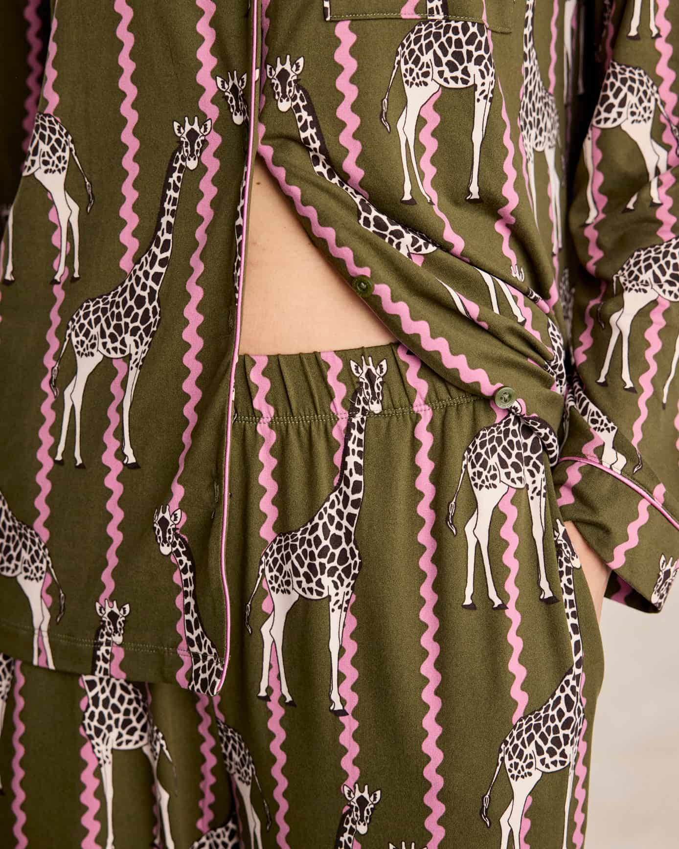 Wavy Stripe Giraffe Print Long Pyjama Set