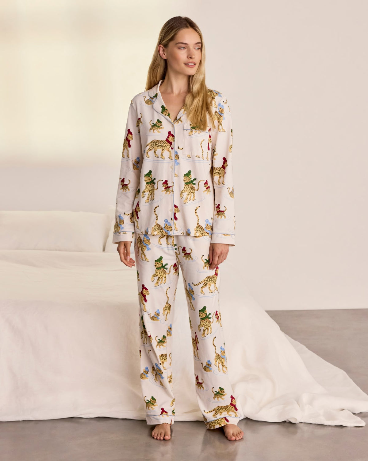 model note: Laura is 5'8.5" and is wearing a UK 10