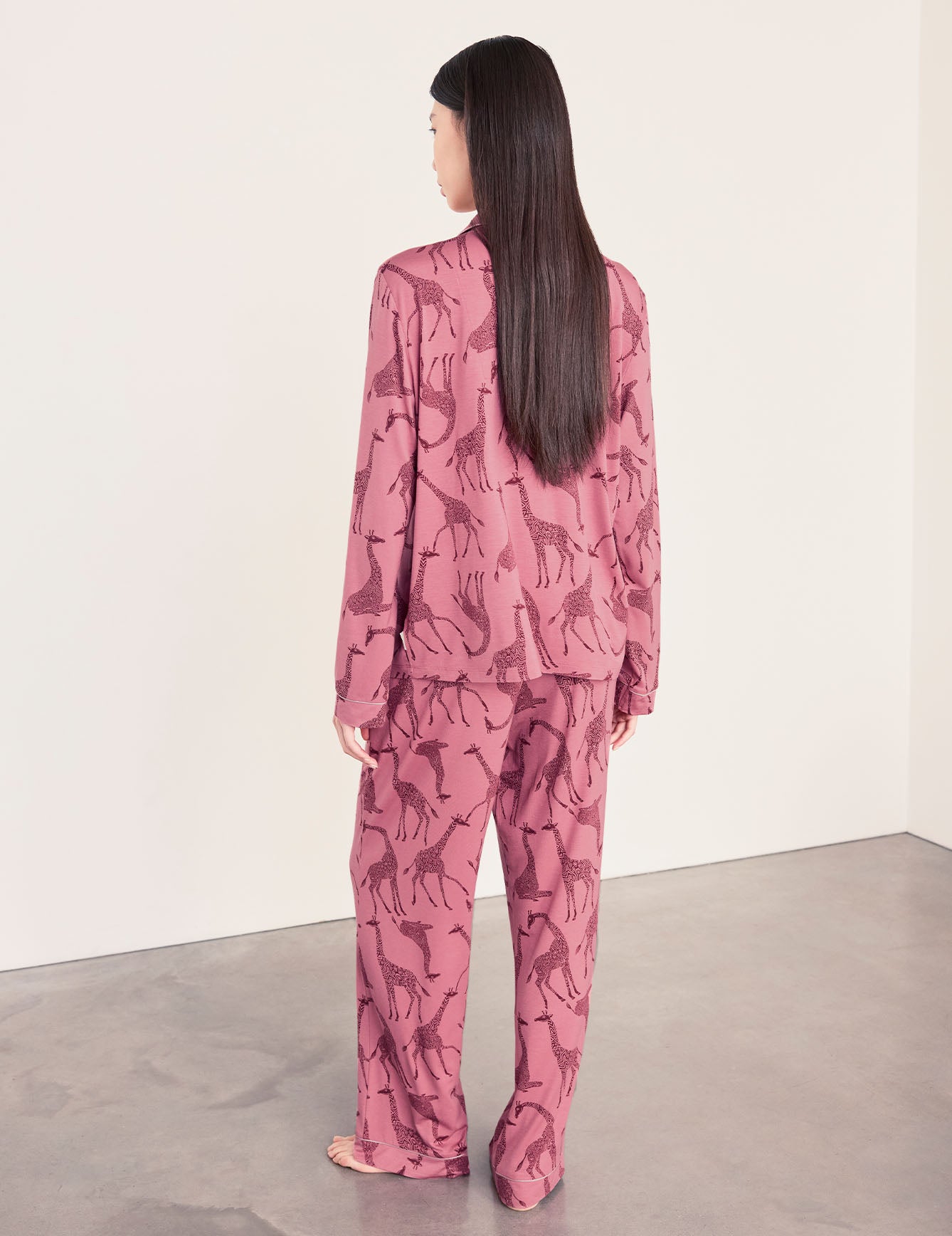 TENCEL™ Modal Tonal Giraffe Print Long Pyjama Set