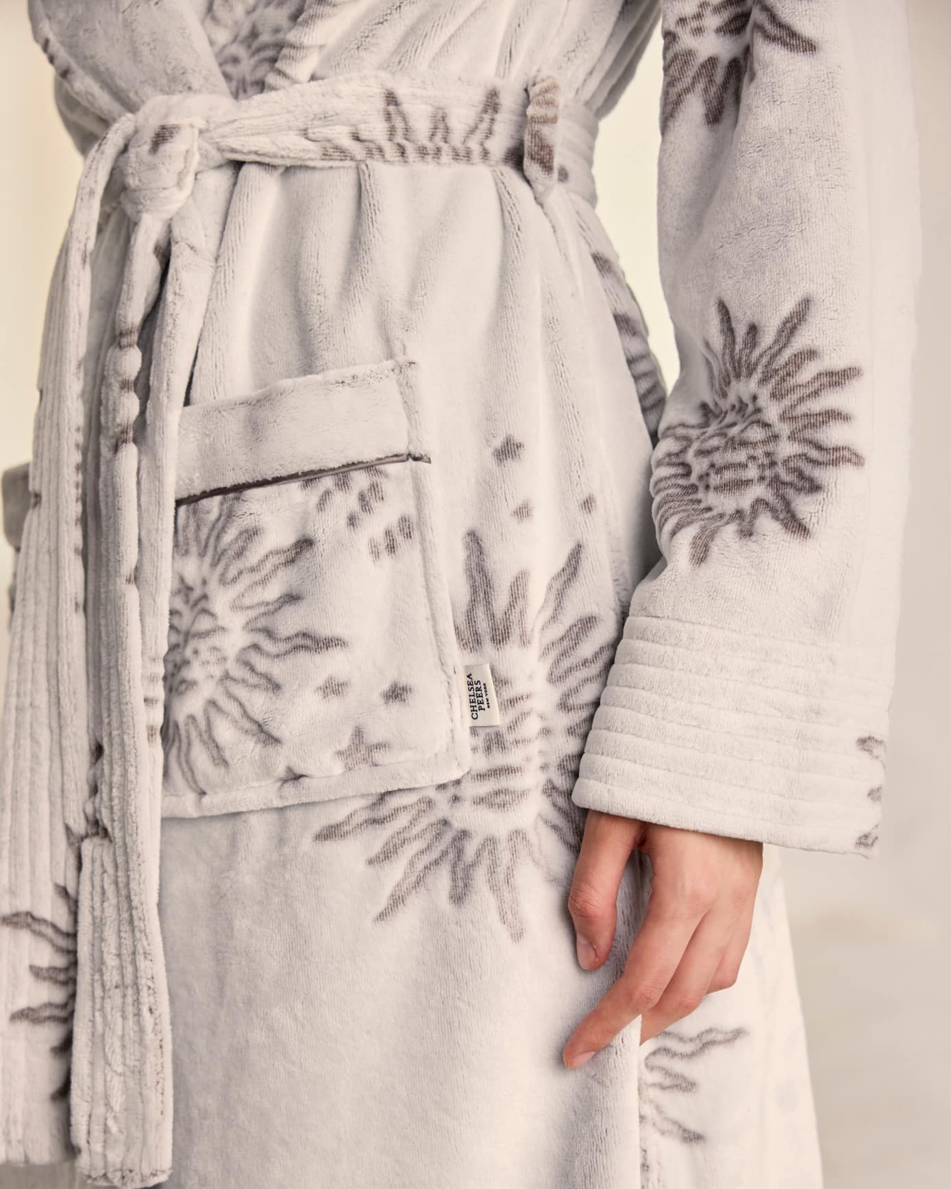 Fleece Burnout Zodiac Sun Dressing Gown
