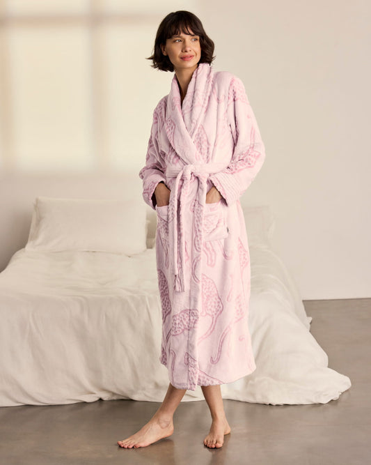 model note: Sara is 5'10" and is wearing a UK 10
