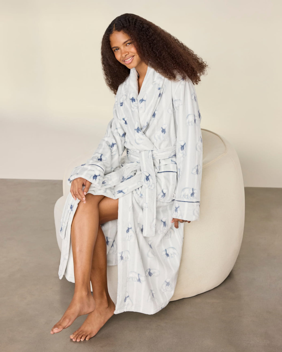 model note: Valeria is 5'7" and is wearing a UK 10