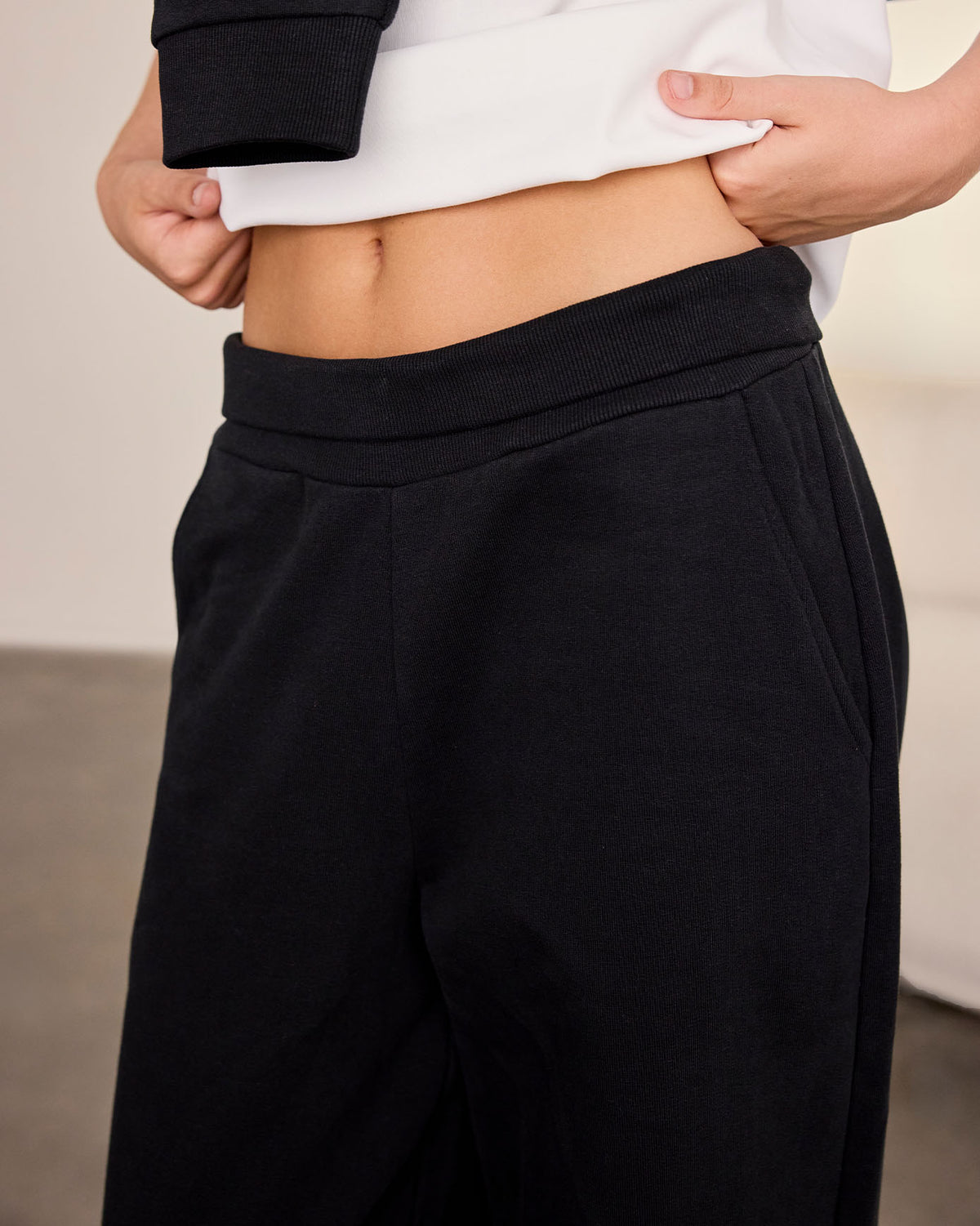 Organic Cotton Straight Leg Joggers - Black